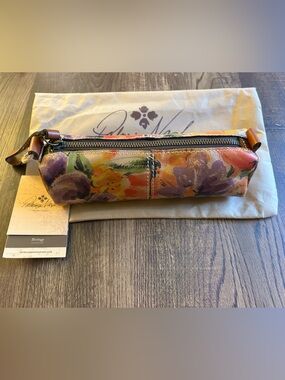 BNWT:  Patricia Nash Colorful Leather Wristlet/Makeup Bag w/ Leather Pull